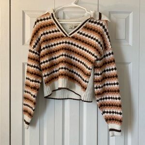 Small, pullover sweater, pink/orange/brown/cream, collared